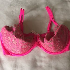 Victoria’s Secret balconet push-up bra